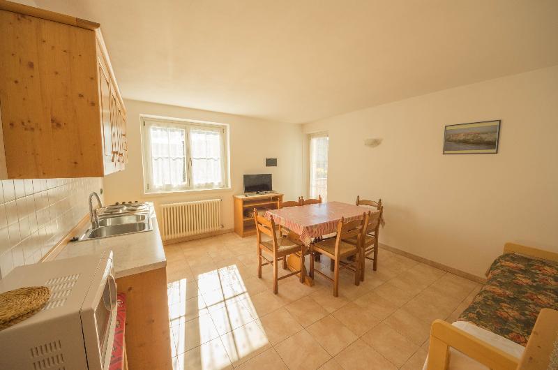 Residence Meridiana Andalo Kültér fotó